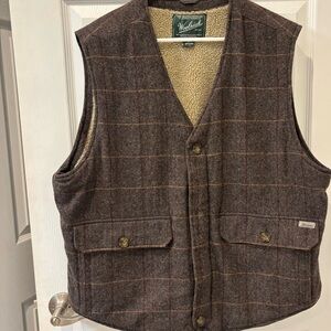 Woolrich Mens Brown Sherpa Lined Wool Vest